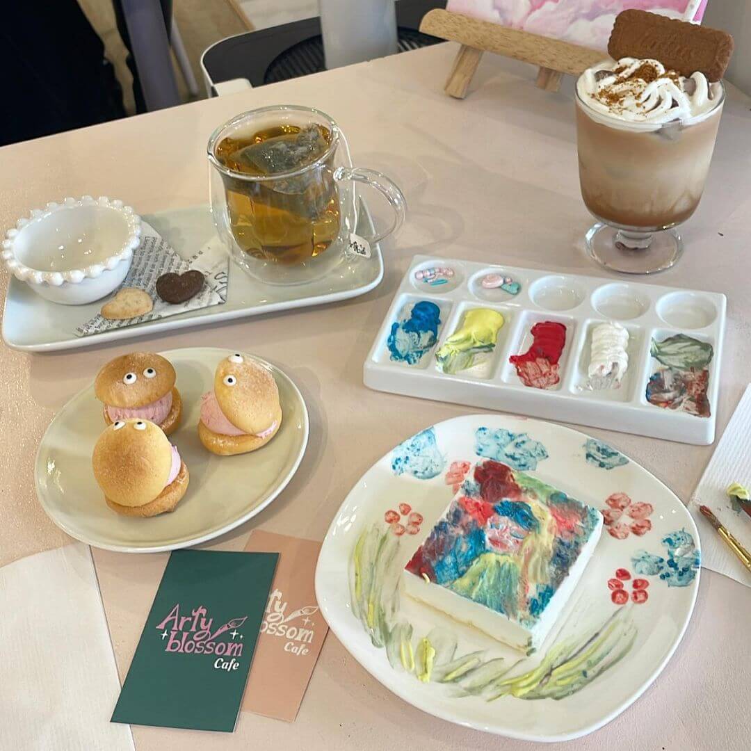 福岡咖啡廳 蛋糕自己畫